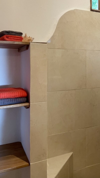 Apartment_Dusche